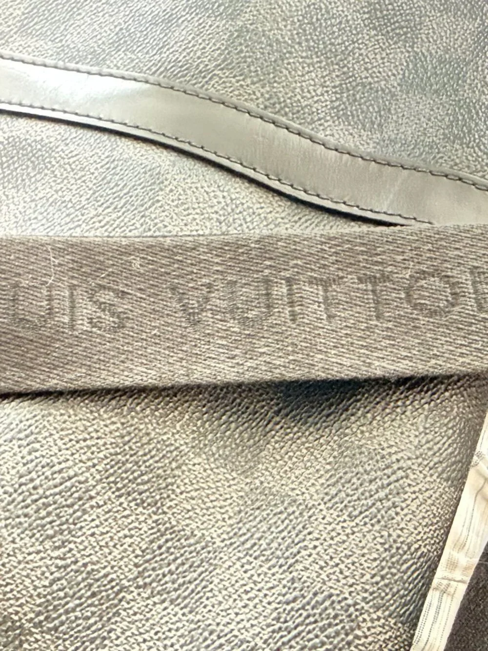 $2995 Auth. LOUIS VUITTON Made in FRANCE Damier Graphite Tadao Tote Shoulder Bag